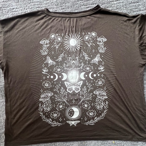 Cropped tee - Picture 1 of 4